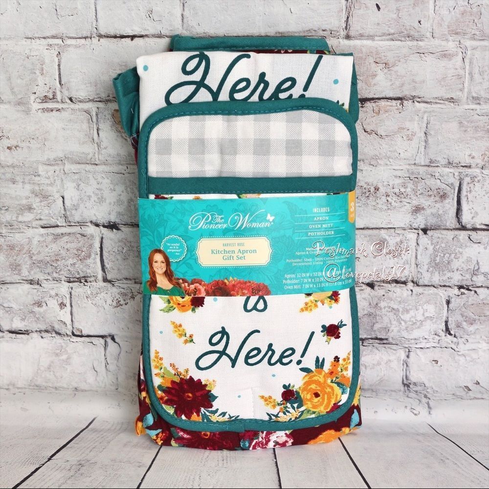 š Pioneer Woman Harvest Rose āFall is Hereā 3-pc Kitchen Apron Set